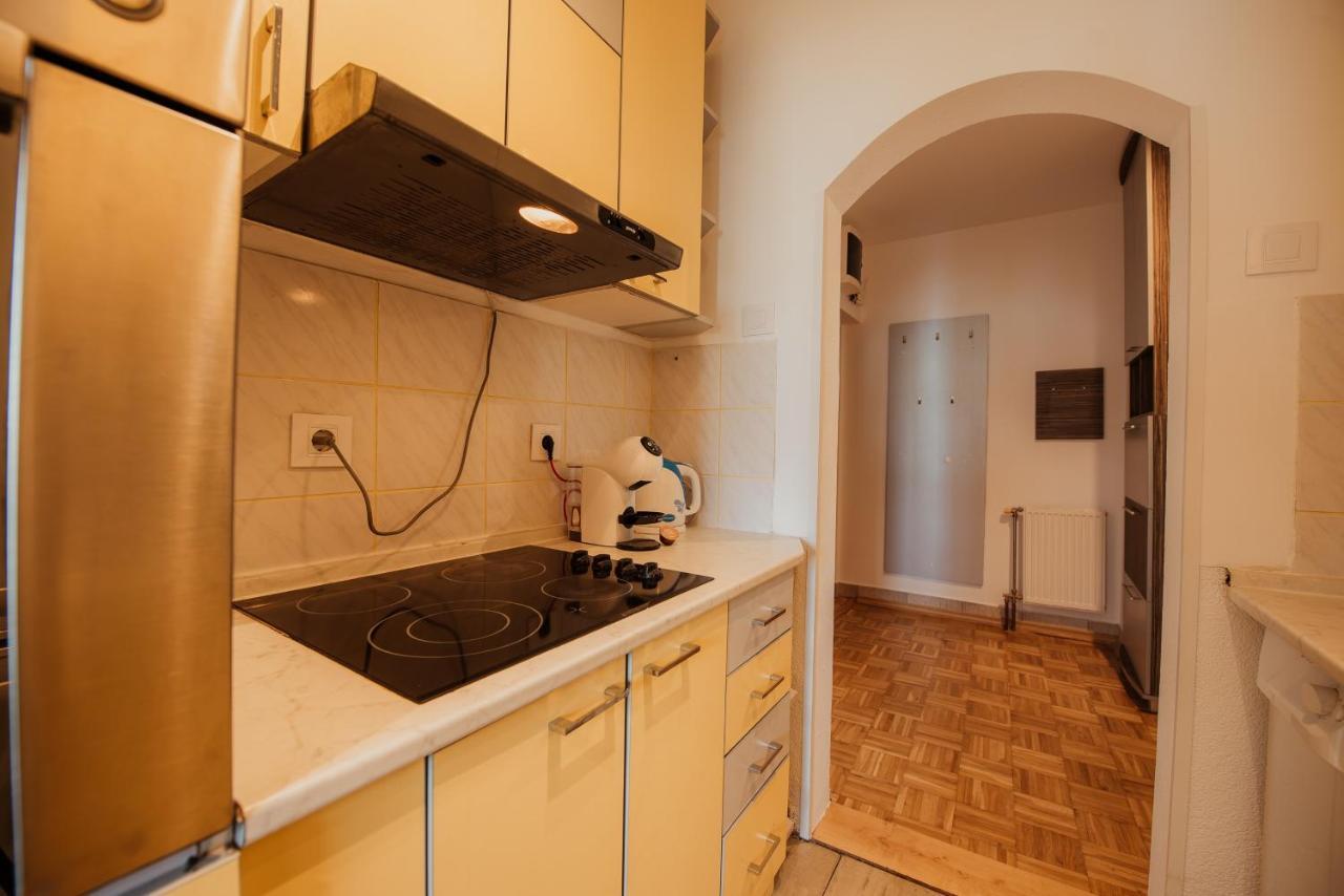 Mb Apartments Újvidék Kültér fotó